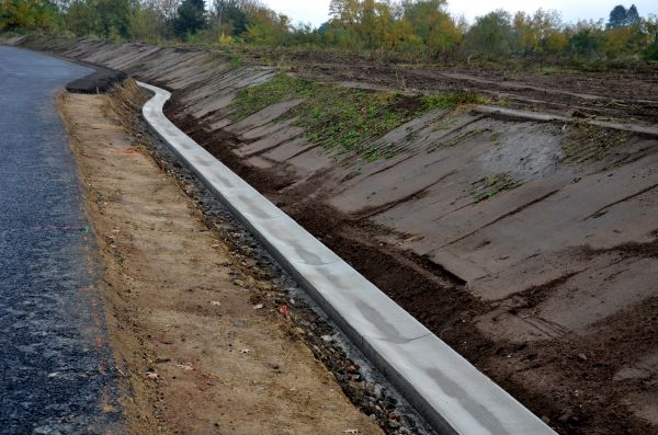 Slope Drainage Installation in Reston