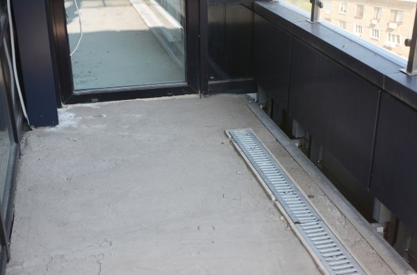 Veranda Drain Installation in Reston